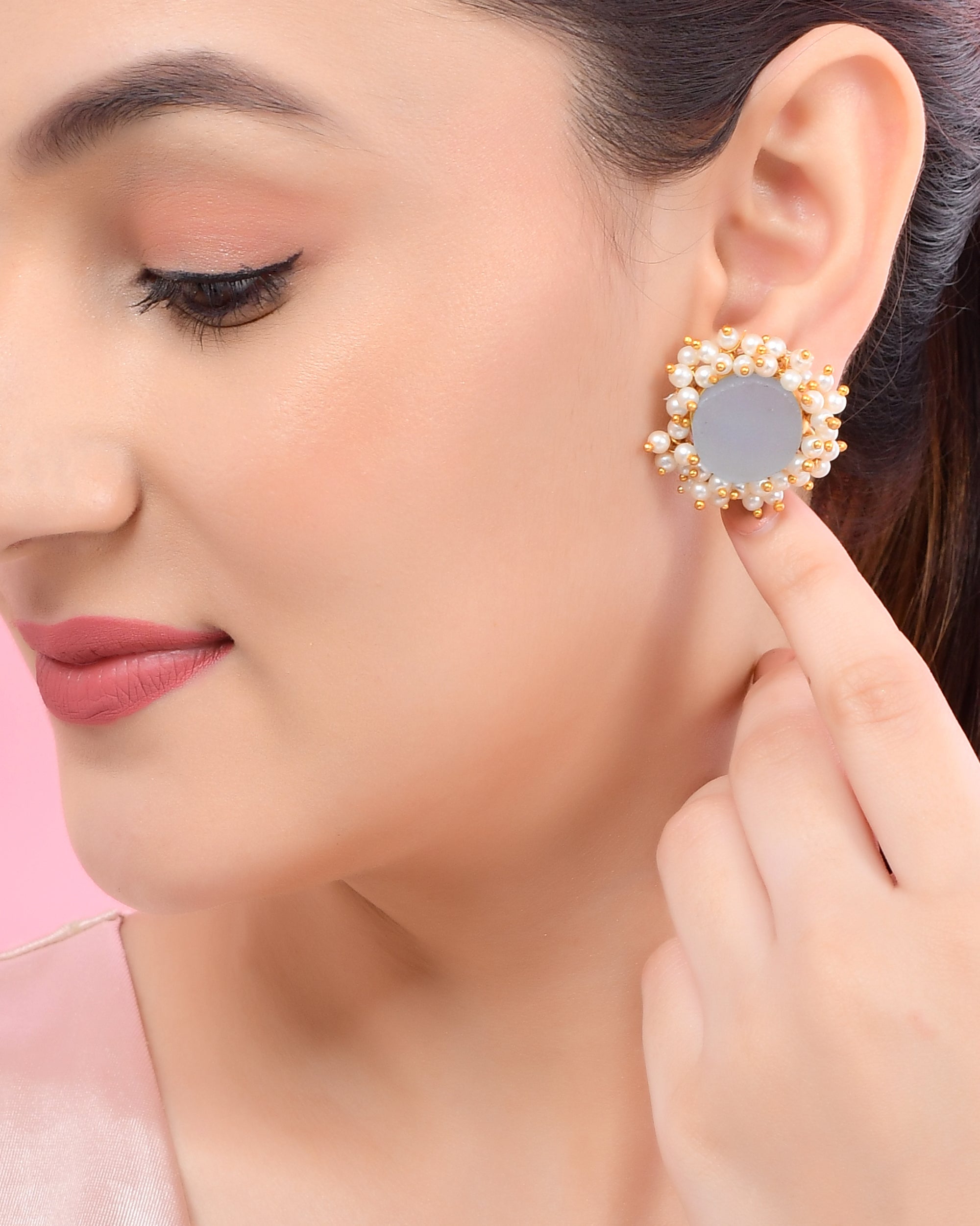 POWDER BLUE GLASS ROUGH EARRINGS